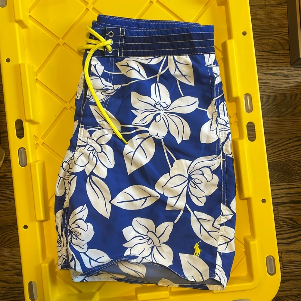 Men’s polo Ralph Lauren bathing suit size 32